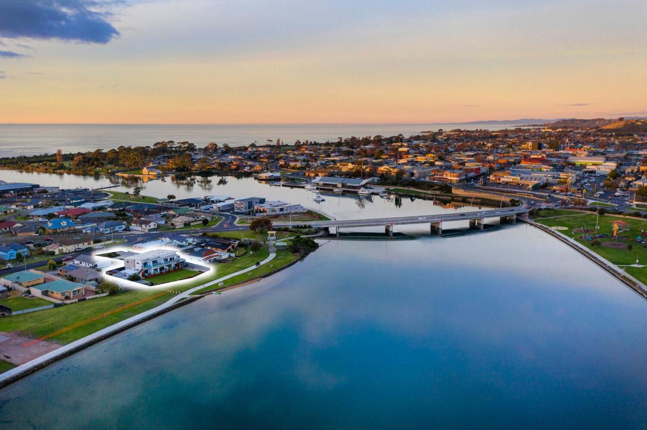 Ulverstone River Edge Holidayapartments Dış mekan fotoğraf