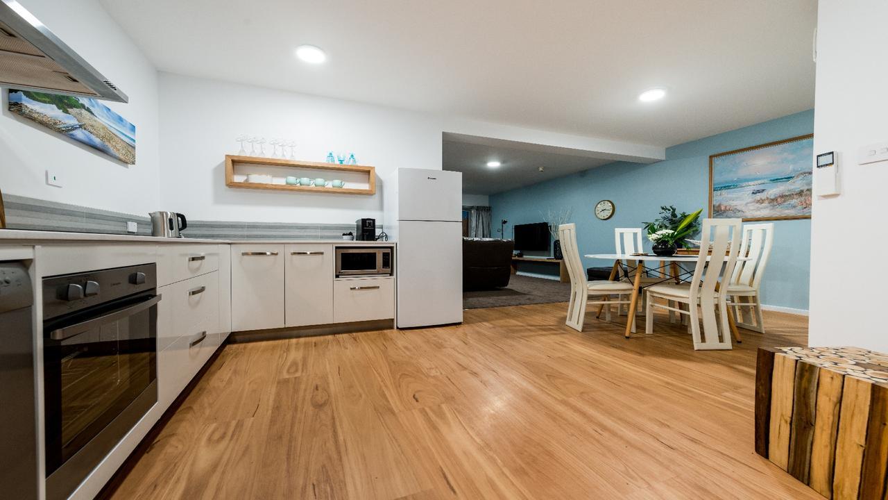 Ulverstone River Edge Holidayapartments Dış mekan fotoğraf